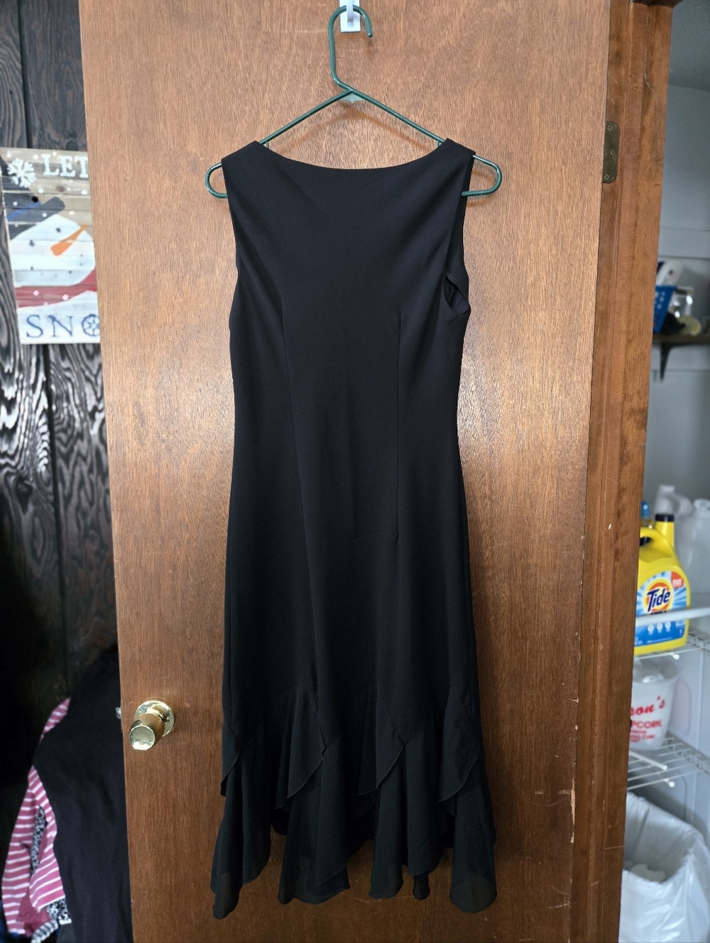 Dress - Picture 2 of 3